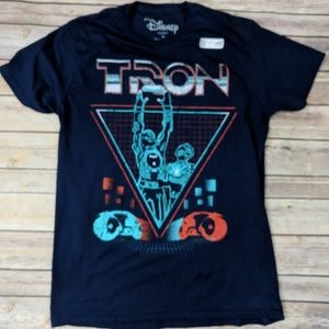 NWOT Loot Bag Disney Tron Tee (M)